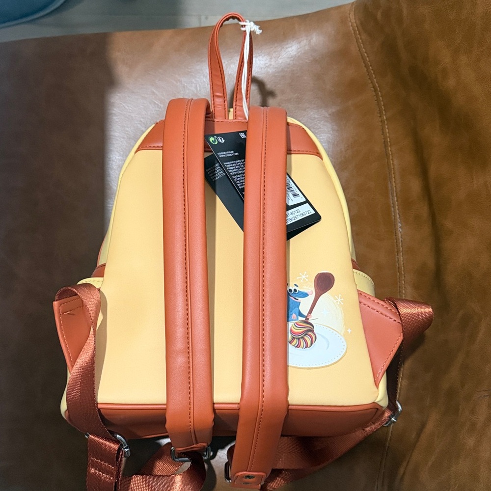 Loungefly Disney Pixar Ratatouille Mini Backpack - NWT - Picture 3 of 6